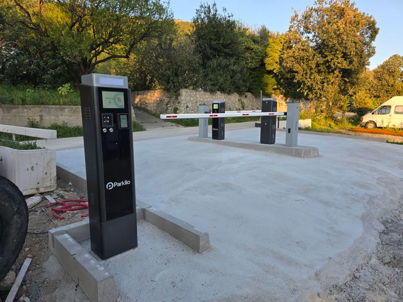 Parklio™ Parking Payment Machine