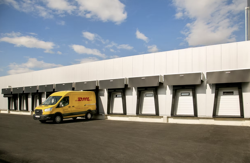 VAN HYBRID DOCK SHELTER