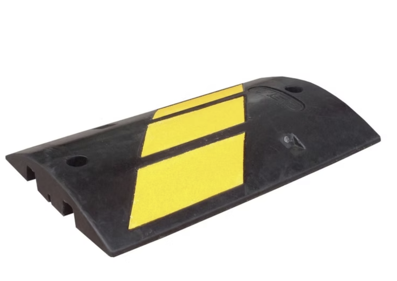 HIGH-VISIBILITY MODULAR SPEED BUMP